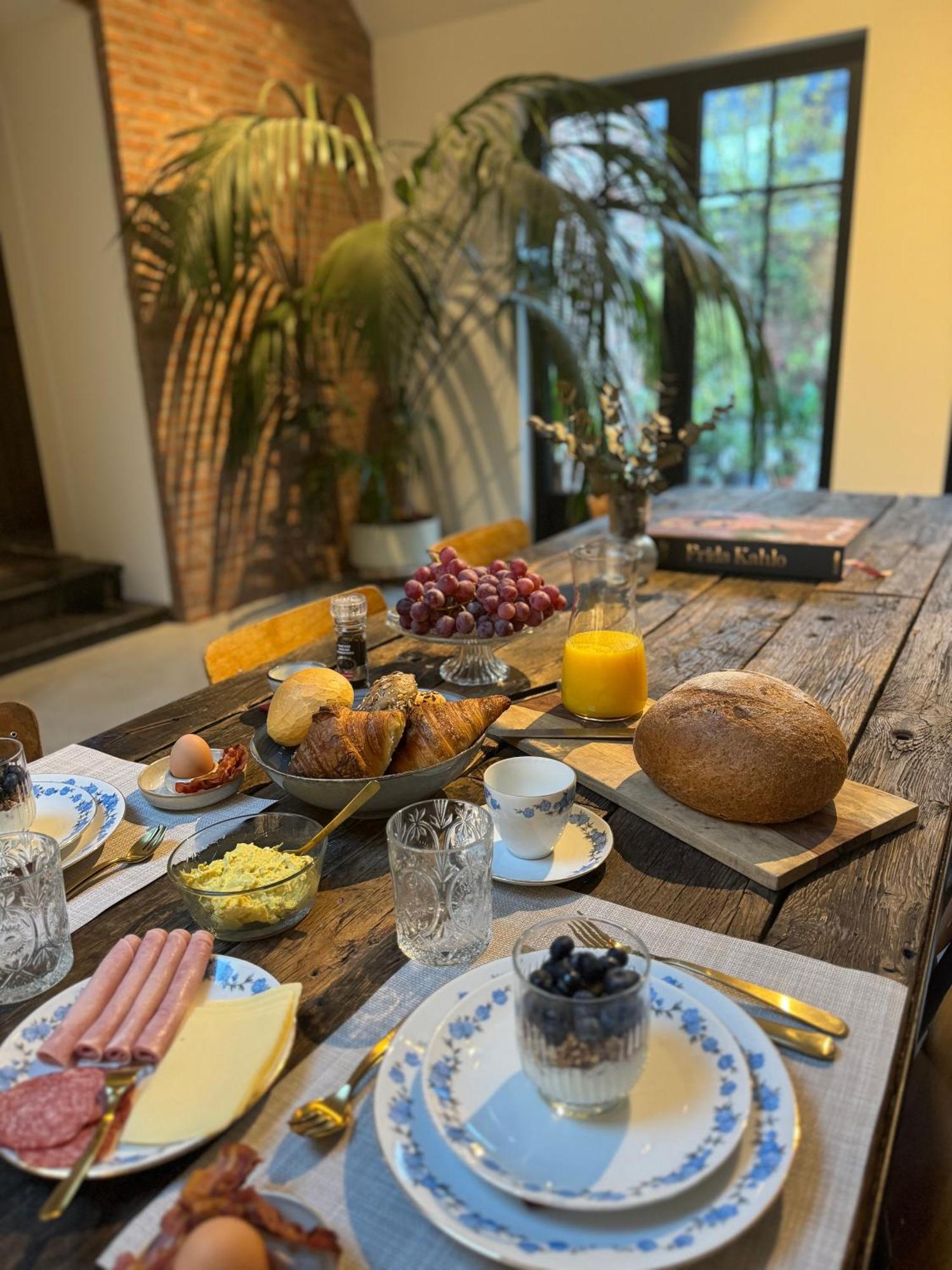 Bed and Breakfast De Wilden Ezel Мол Екстер'єр фото